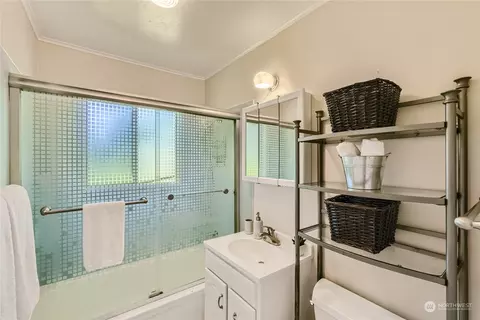 13015 3rd Ave S, Burien, WA 98168 photo 17