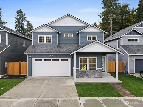 8659 Kimmie Loop SW, Tumwater, WA 98512