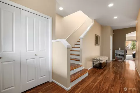 3091 Eagle Loop NE, Lacey, WA 98516 photo 4