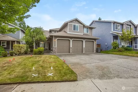 8903 NE 176th St, Bothell, WA 98011