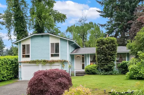 11114 NE 141st St, Kirkland, WA 98034