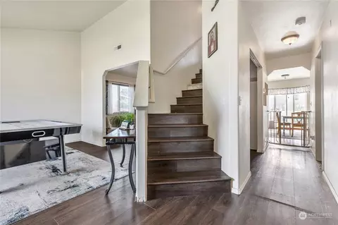 5016 Malaga Dr, Pasco, WA 99301 photo 4