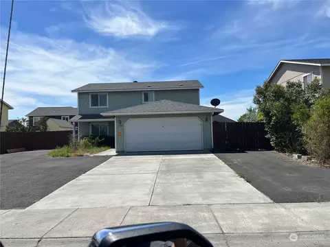 1701 W Virginia St, Moses Lake, WA 98837