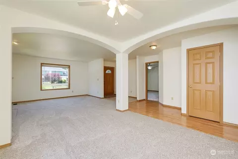 4700 Parker Rd E, Sumner, WA 98390 photo 9
