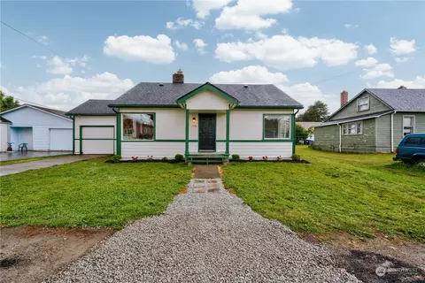 1409 Virginia St, Mount Vernon, WA 98273