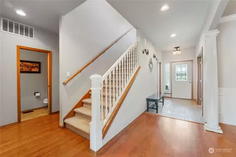319 Starling SW, Orting, WA 98360 photo 5