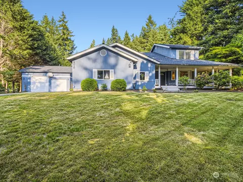 9010 218th Ave NE, Redmond, WA 98053