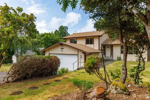 3827 Fraser St, Bellingham, WA 98229