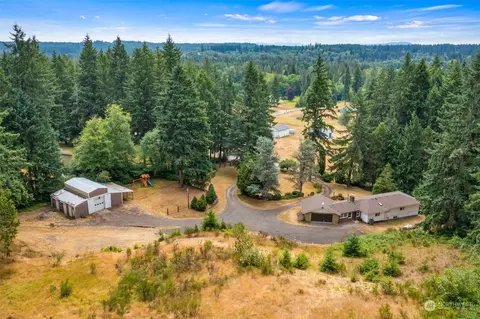 8510 Rocky Ln SE, Olympia, WA 98513