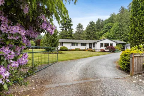17911 213th Ave E, Orting, WA 98360