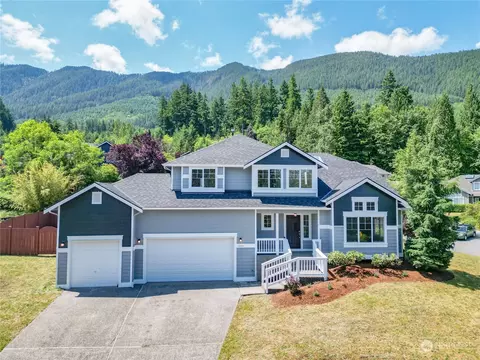 1345 Hemlock Ave SW, North Bend, WA 98045