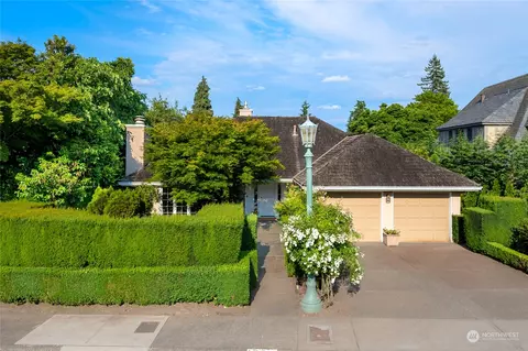 1828 Parkside Dr E, Seattle, WA 98112