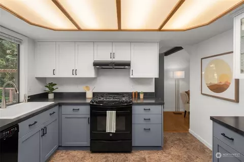 24211 4th Pl W, Bothell, WA 98021 photo 12