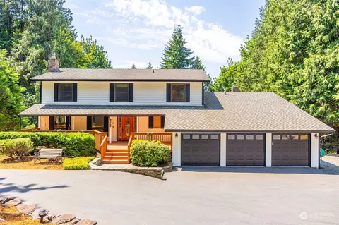 21707 NE 176th Pl, Woodinville, WA 98077