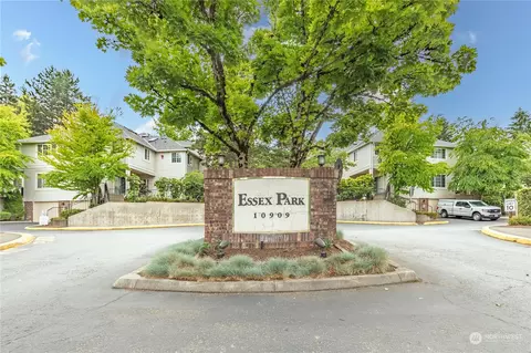 10909 Avondale Rd NE #M149, Redmond, WA 98052