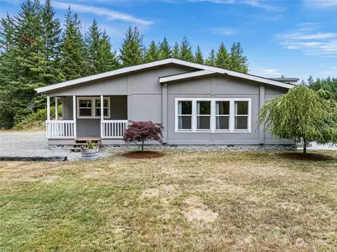 1633 SW J H Rd, Port Orchard, WA 98367