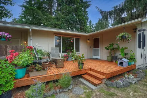 6919 81st Ave NW, Gig Harbor, WA 98335