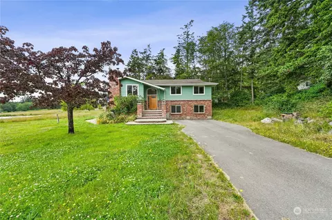 3413 Best Rd, Oak Harbor, WA 98277