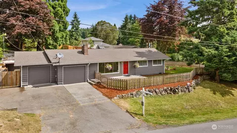 1808 Emerald St, Milton, WA 98354