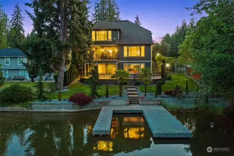 5302 S Island Dr E, Lake Tapps, WA 98391