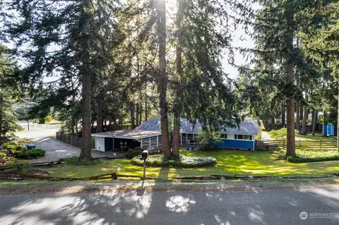 9723 128th St E, Puyallup, WA 98373