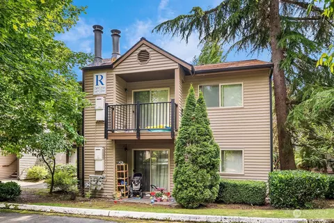 9805 Avondale Rd NE #R149, Redmond, WA 98052