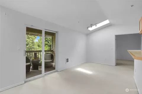 9727 18th Ave W #C301, Everett, WA 98204 photo 5