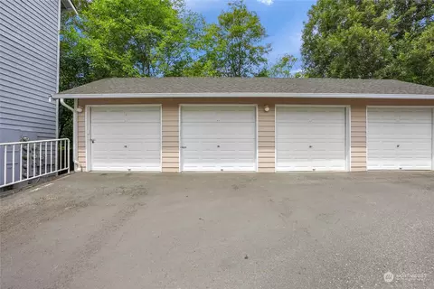9727 18th Ave W #C301, Everett, WA 98204 photo 32
