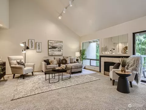 2948 Kennewick Pl NE #6, Renton, WA 98056