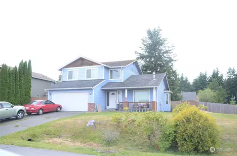1132 Central Dr, Camano Island, WA 98282