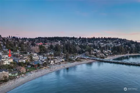 8659 Fauntleroy Way SW, Seattle, WA 98136