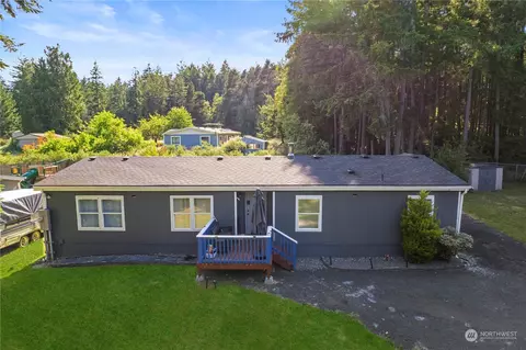 51 E Sea Vista Ln, Grapeview, WA 98546