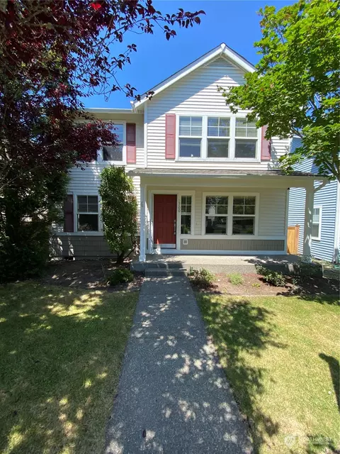 2700 Arnold St, Dupont, WA 98327