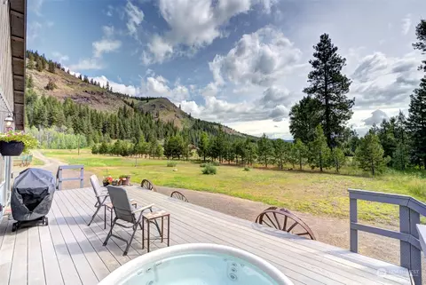 1043 Twisp River Rd, Twisp, WA 98856 photo 11