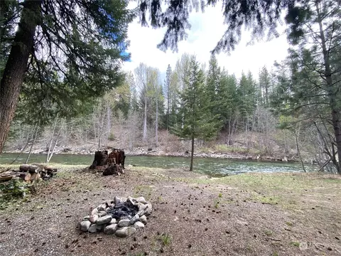 1043 Twisp River Rd, Twisp, WA 98856 photo 2