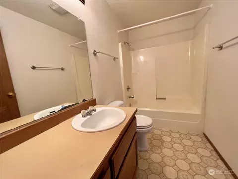 19611 26th Dr SE, Bothell, WA 98012 photo 14