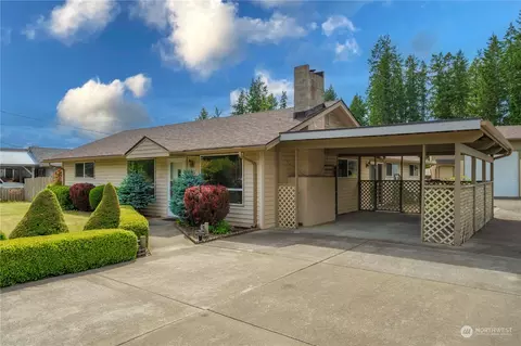 131 E Woodland Dr, Shelton, WA 98584