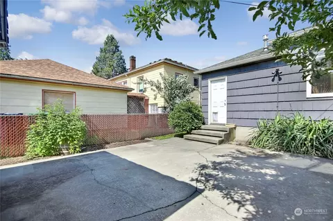 2107 Wells St, Enumclaw, WA 98022 photo 23