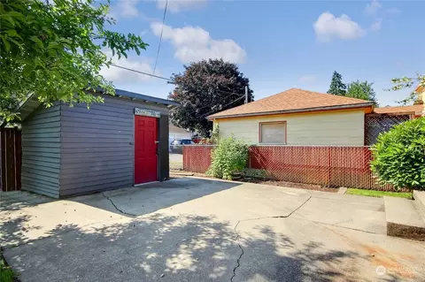 2107 Wells St, Enumclaw, WA 98022 photo 25