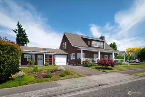 2348 E 18th St, Bremerton, WA 98310 photo 2