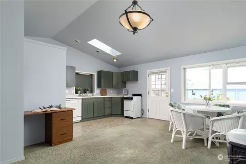 2348 E 18th St, Bremerton, WA 98310 photo 34