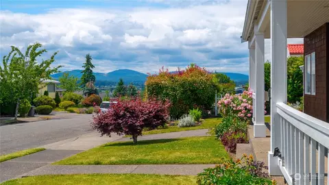 2348 E 18th St, Bremerton, WA 98310 photo 39