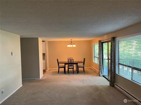1800 SW 318th Pl #D, Federal Way, WA 98023