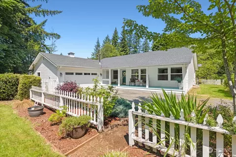 7927 190th Pl NE, Arlington, WA 98223