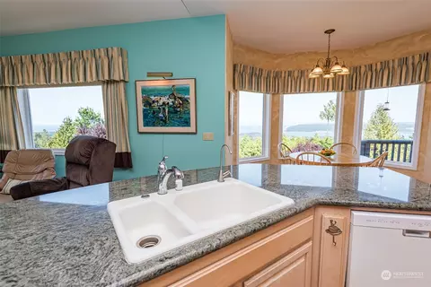 131 Hawks Way, Sequim, WA 98382 photo 14