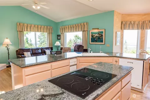 131 Hawks Way, Sequim, WA 98382 photo 15