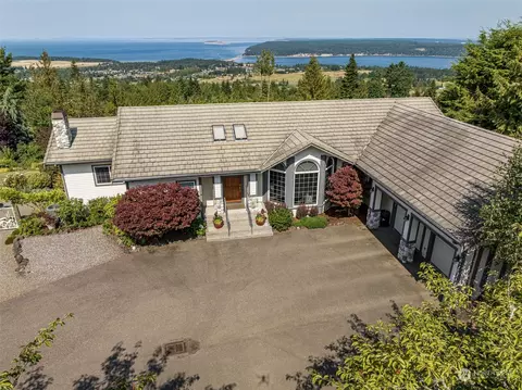 131 Hawks Way, Sequim, WA 98382 photo 2