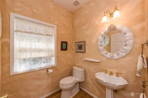 131 Hawks Way, Sequim, WA 98382 photo 18