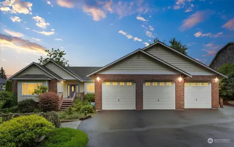 6404 69th Ave SE, Snohomish, WA 98290