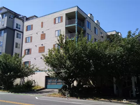 3256 SW Avalon Way #202, Seattle, WA 98126